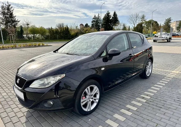 samochody osobowe Seat Ibiza cena 19800 przebieg: 205000, rok produkcji 2009 z Szczecin